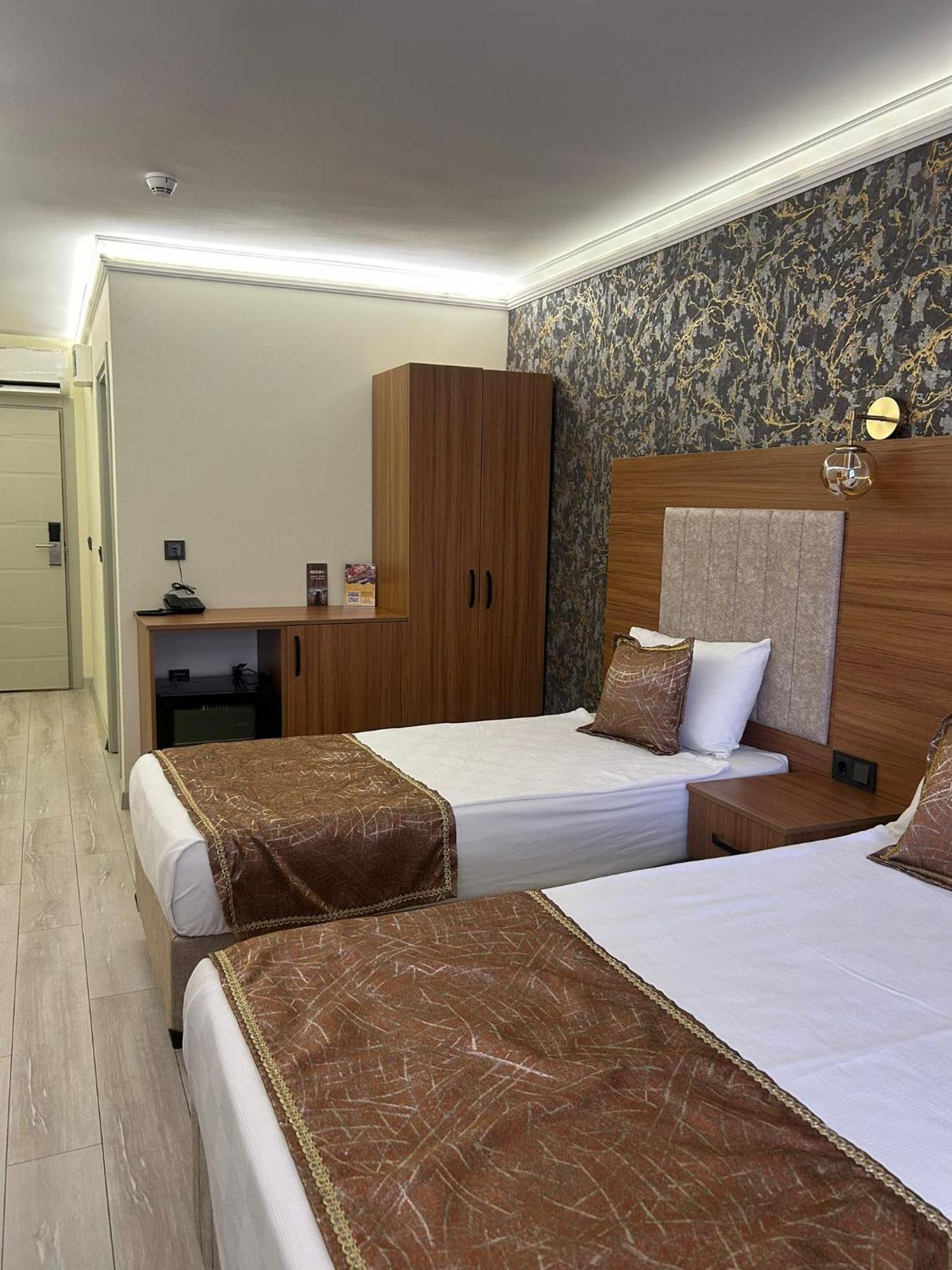 Golden Lux Hotel Анталья Экстерьер фото